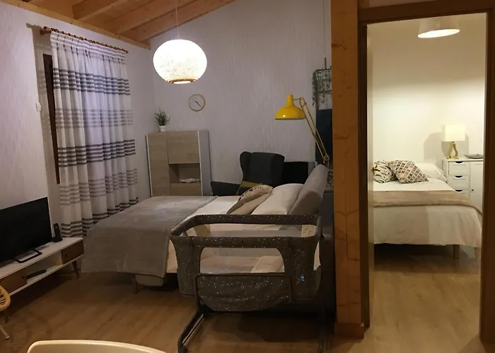 Casitas De Cerezo * Cerezo de Abajo