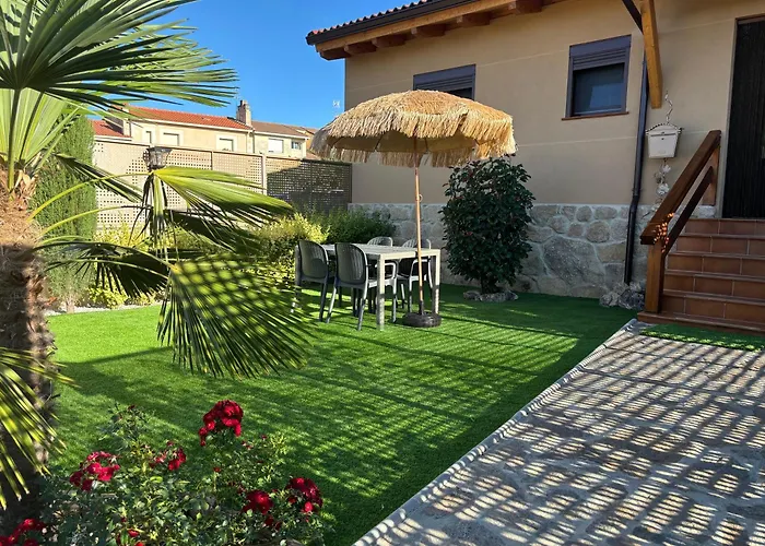 Casitas De Cerezo * Cerezo de Abajo